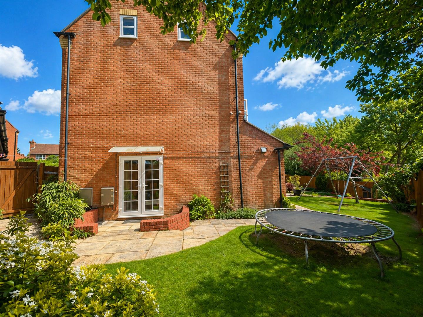 Garthwaite Crescent, Shenley Brook End, Milton Keynes